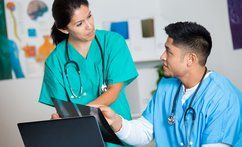 online-healthcare-colleges-in-texas_thumbnail